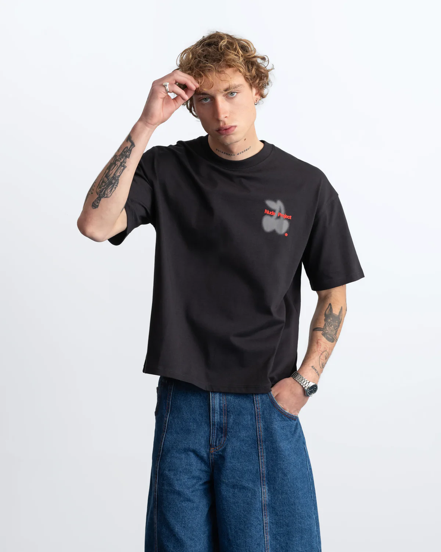 Grain Cherry Tee Black