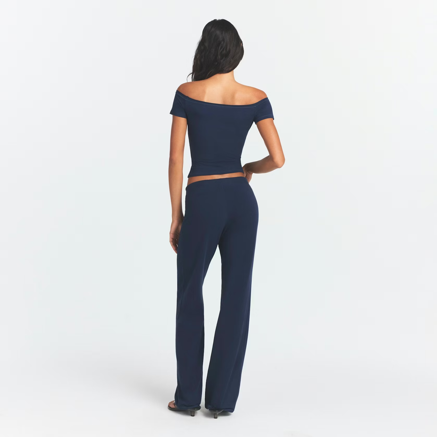 Straight Leg Pant